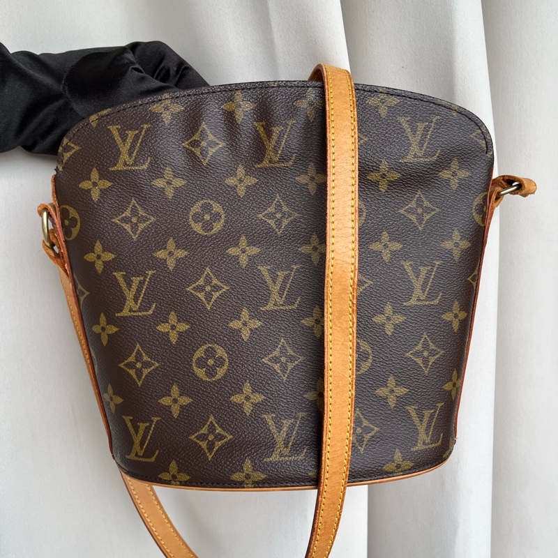 🔥限時特價至7/25🧸 LV M51290 中號貝殼包 斜背包 肩背包 包 五金發亮✨-0