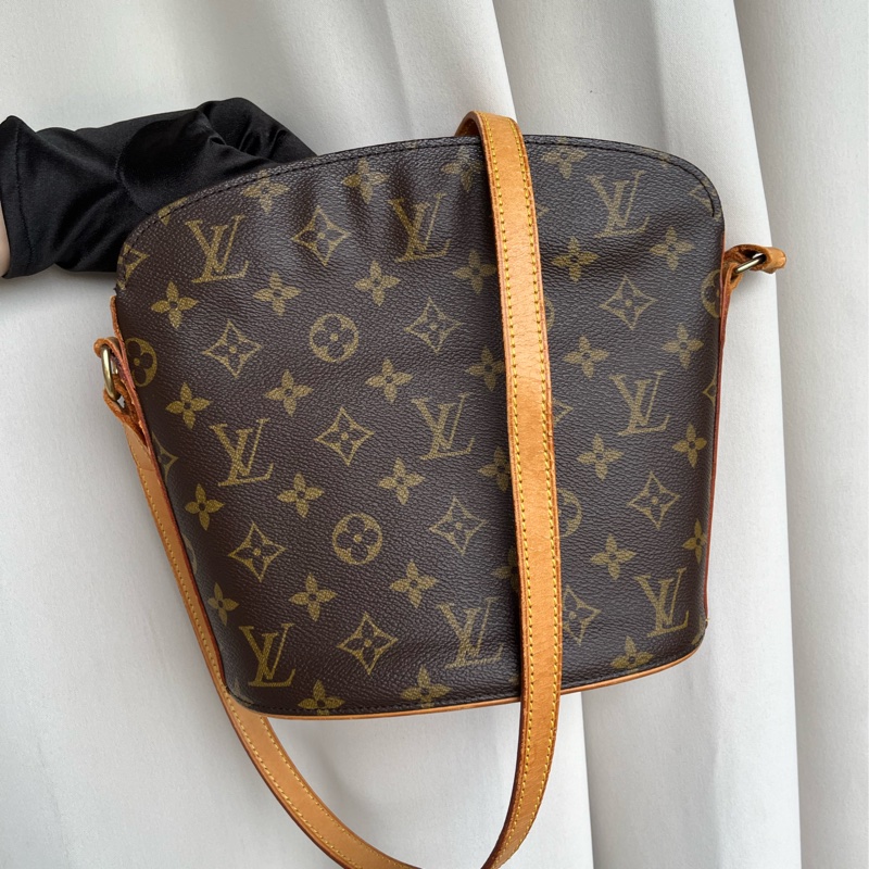 🔥限時特價至7/25🧸 LV M51290 中號貝殼包 斜背包 肩背包 包 五金發亮✨-2