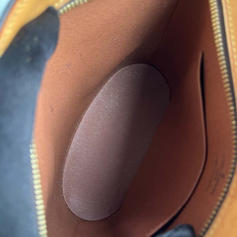 🔥限時特價至7/25🧸 LV M51290 中號貝殼包 斜背包 肩背包 包 五金發亮✨-12