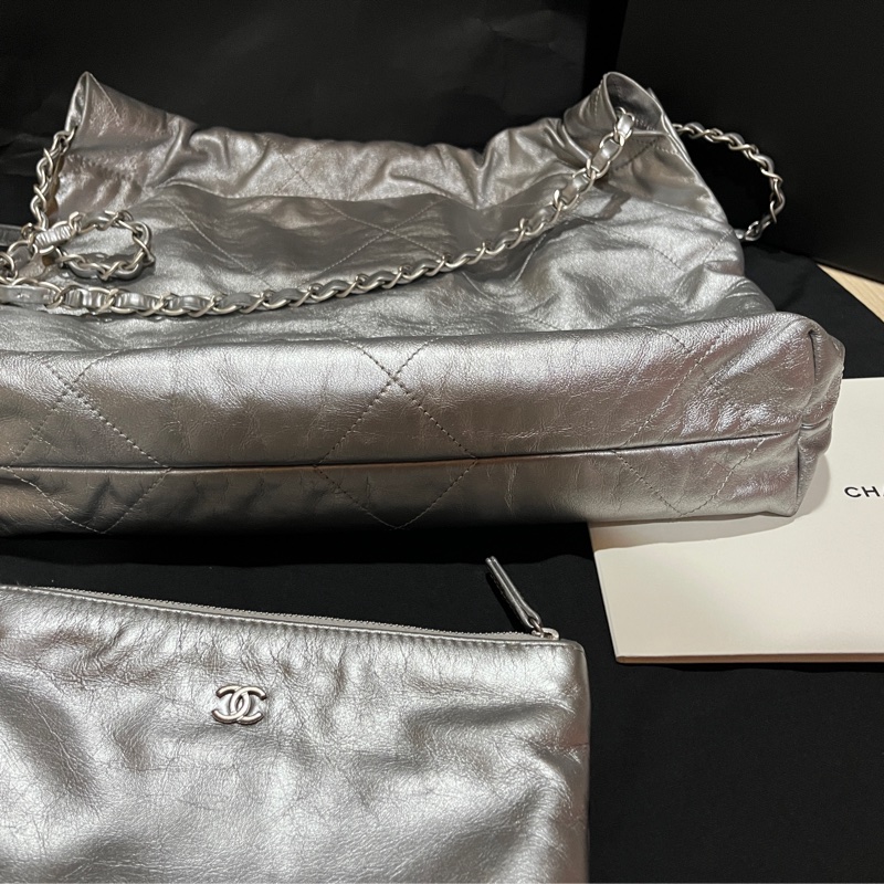 Chanel 22 bag mini 亮銀色-3