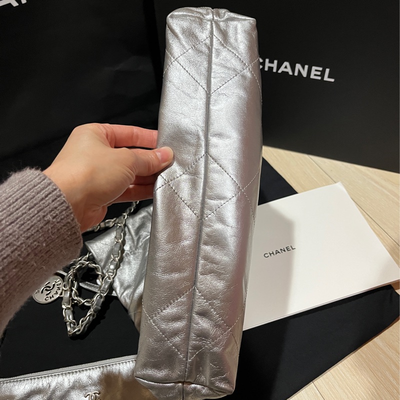 Chanel 22 bag mini 亮銀色-7