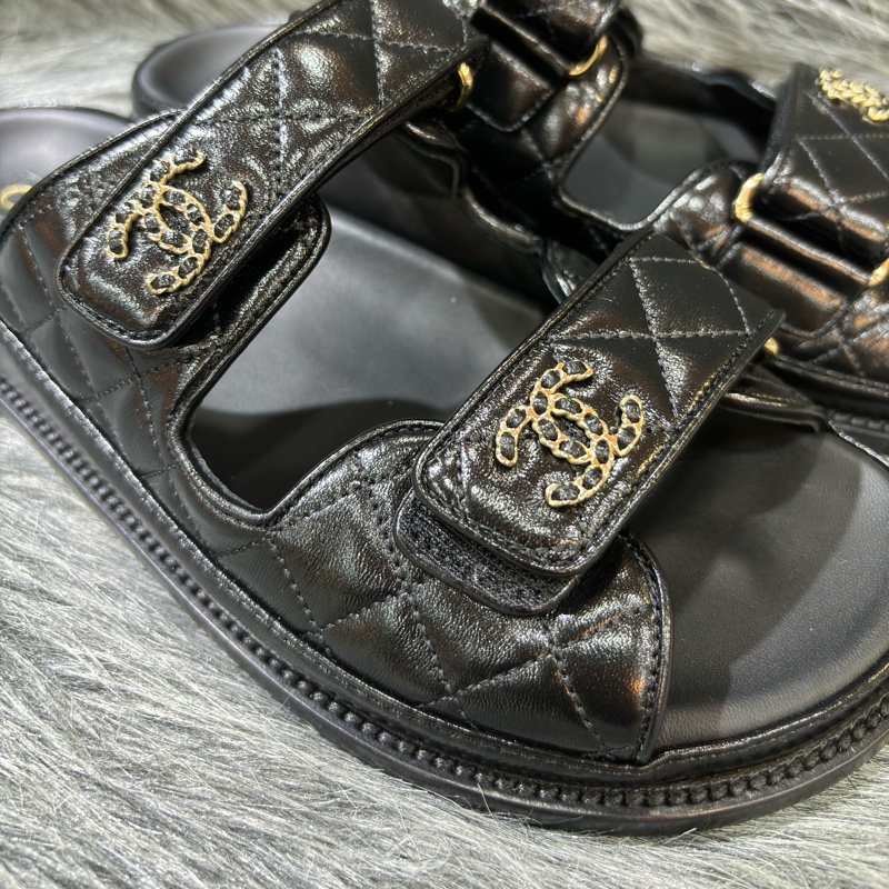 CHANEL G45507 LOGO 雙C金釦 黑色 牛皮 菱格紋 皮穿鍊 勃肯鞋 拖鞋 平底鞋 涼鞋-2