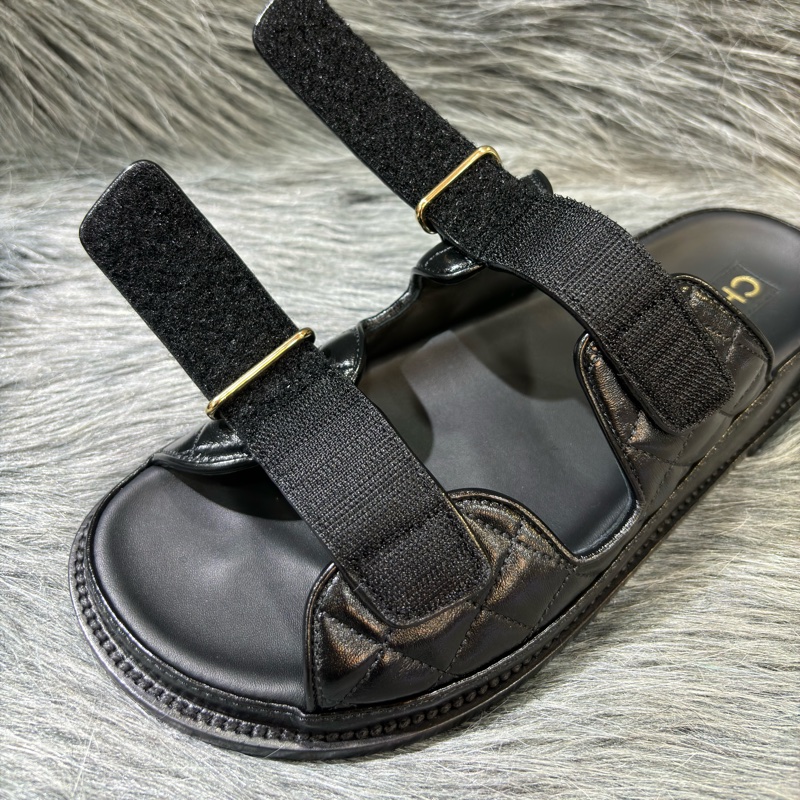 CHANEL G45507 LOGO 雙C金釦 黑色 牛皮 菱格紋 皮穿鍊 勃肯鞋 拖鞋 平底鞋 涼鞋-5