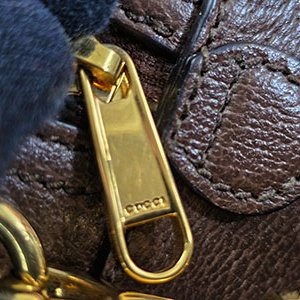 GUCCI 咖啡色PVC GG LOGO 迷你保齡球二用包 7246006-8