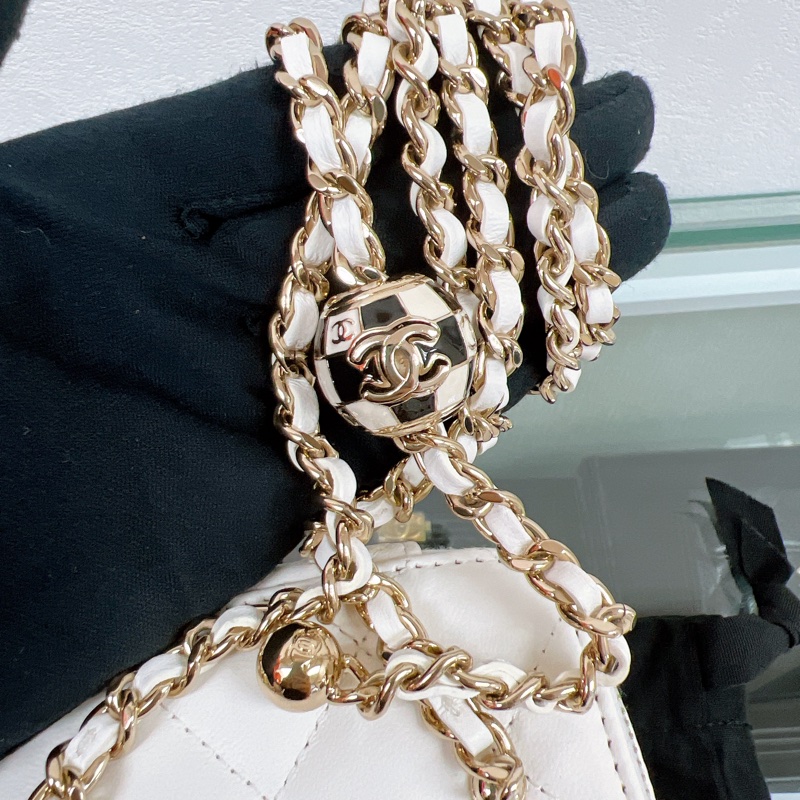 (已出❌) 近新✨Chanel 黑白足球調節扣 白色小盒子/ 鏈條化妝包/ 小廢包 mini vanity-14
