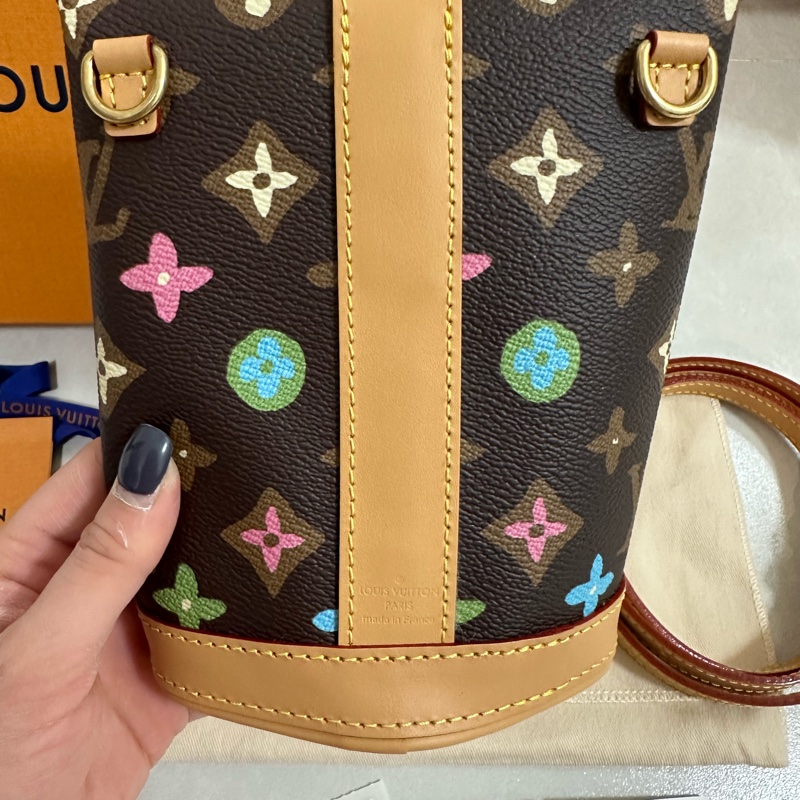 LV 薯條包 全新膠膜皆在-4