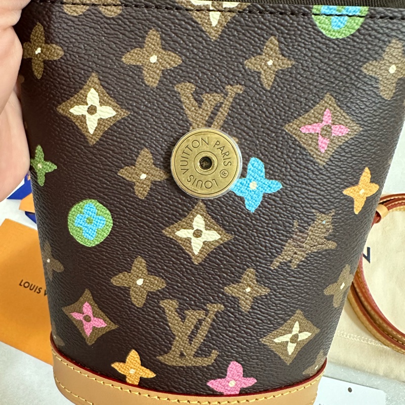 LV 薯條包 全新膠膜皆在-5