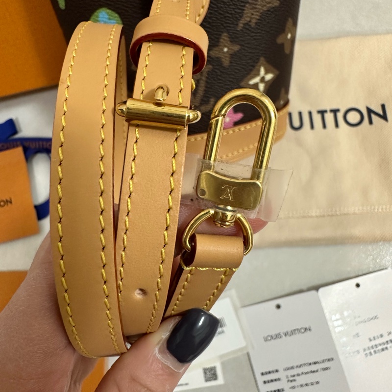 LV 薯條包 全新膠膜皆在-7