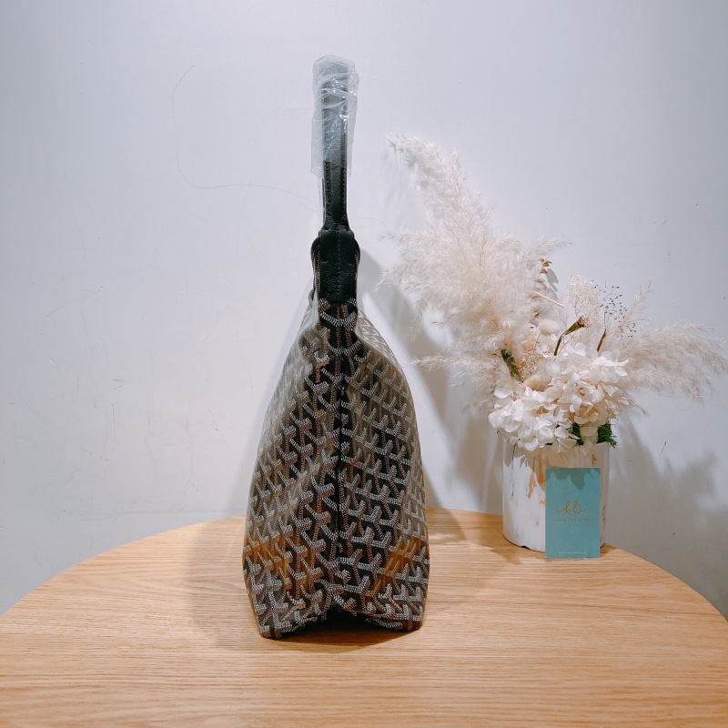 全新戈雅 特別版粉色心心形logo 黑色腋下包 Hobo Bag-2