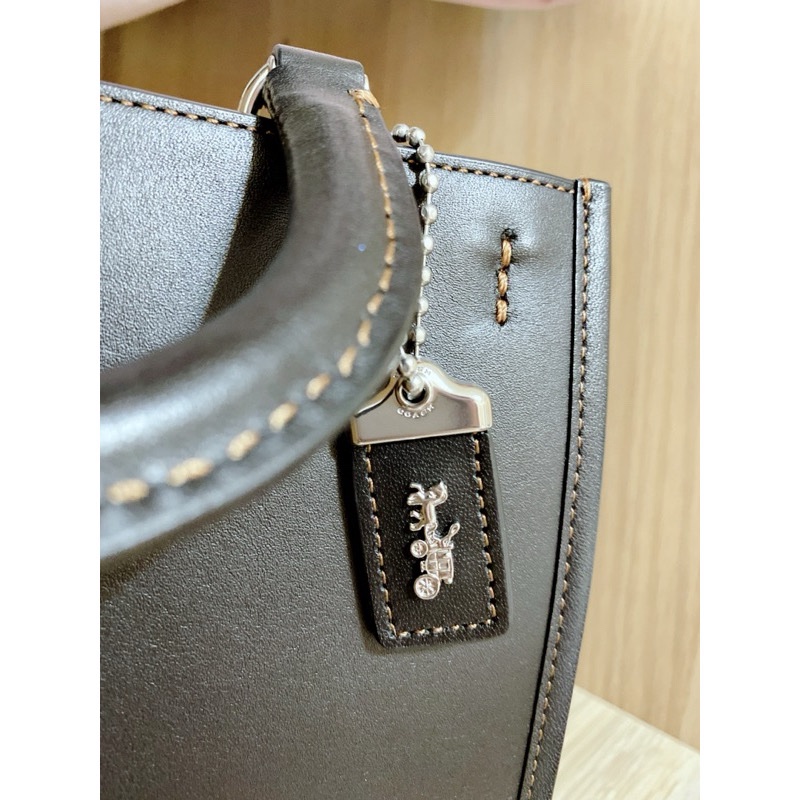 coach ROGUE 20 手袋 黑-2