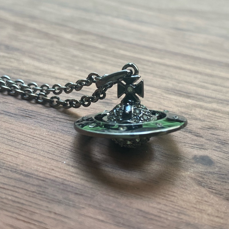 Vivienne Westwood 立體土星銀黑色項鍊-2