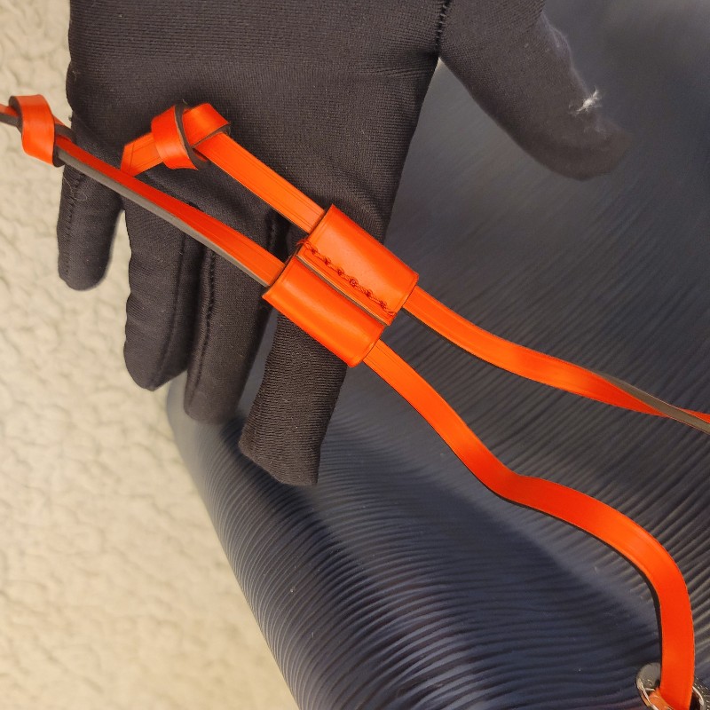 🎉斷捨離出清🎉LV Neonoe EPI水波紋 撞色斜背/肩背 水桶包-31