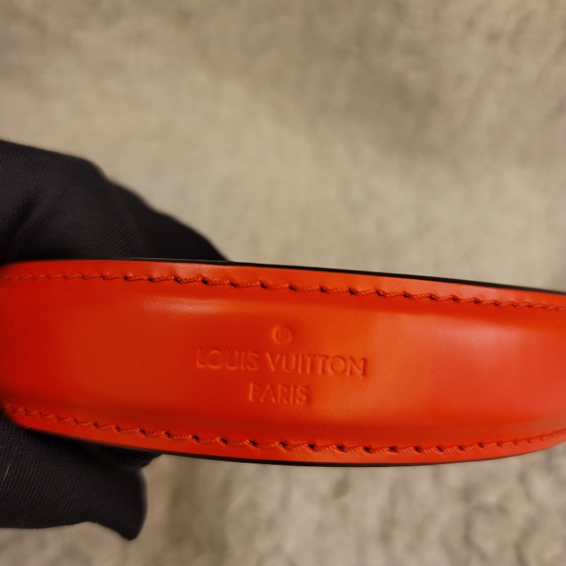 🎉斷捨離出清🎉LV Neonoe EPI水波紋 撞色斜背/肩背 水桶包-33