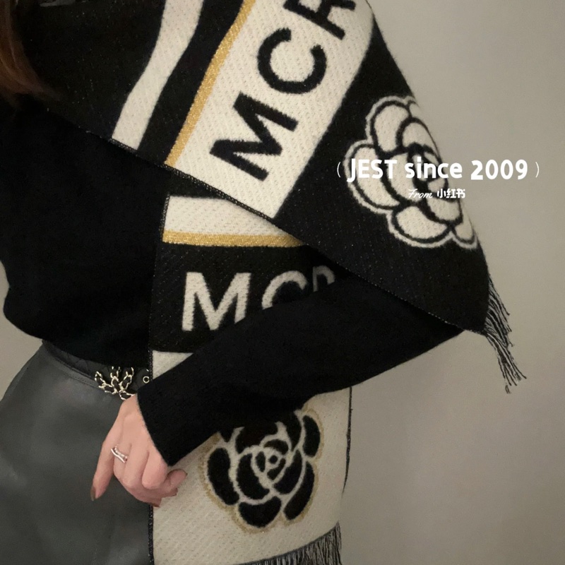 Chanel香奈兒 大雙C logo 拼色 山茶花 圍巾-10