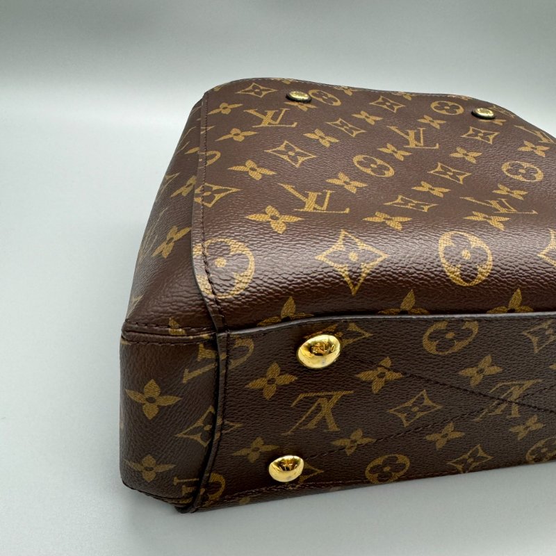 Lv MONTAIGNE 蒙田BB-17