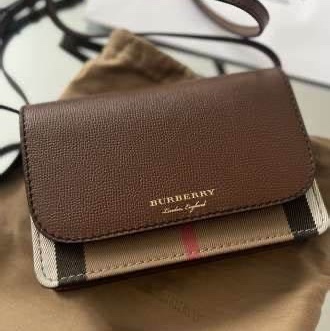 burberry WOC斜背包-4