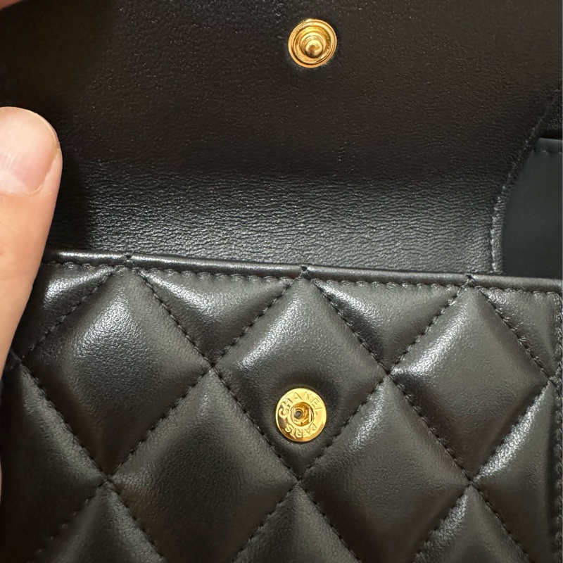 Chanel 香奈兒 羊皮三折卡包 卡包-1