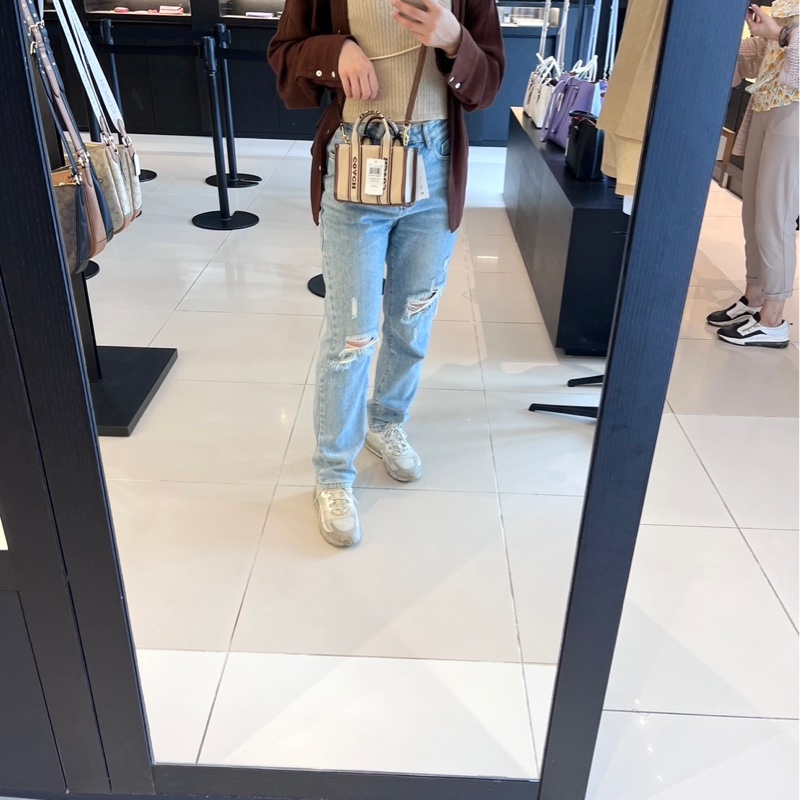 全新【COACH】SMITH迷你托特手袋-IM/自然色混合色t-4