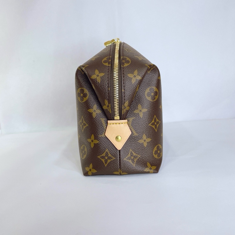 LV(M)洗漱包大款-4