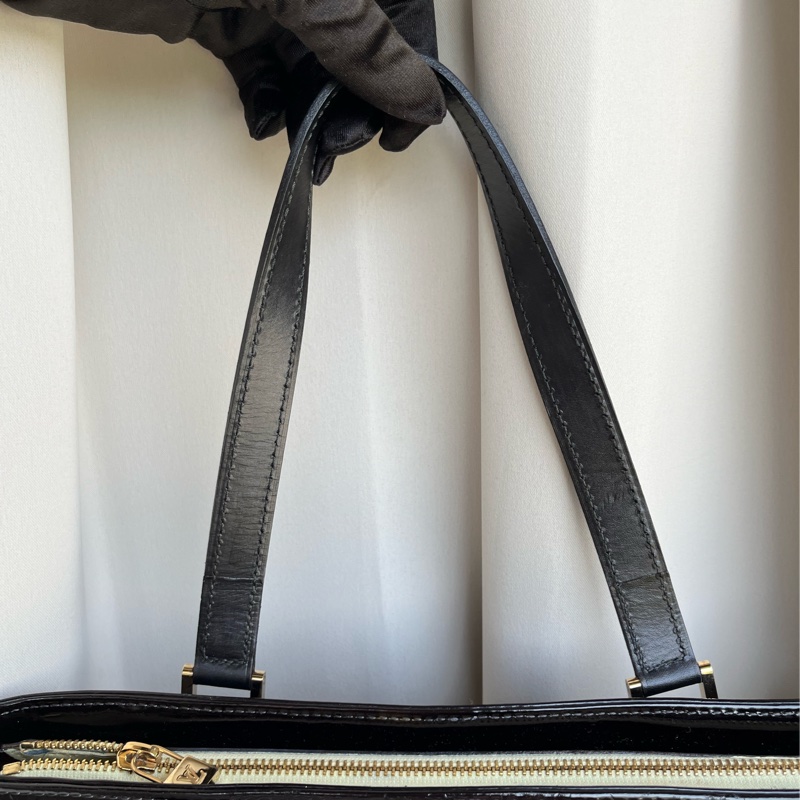 （七夕💌限時大特賣）（實品超美 有防塵袋）LV Vernis 黑老花 手提包 手拿包 皮跟五金都超亮✨-15