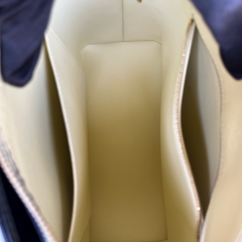 （七夕💌限時大特賣）（實品超美 有防塵袋）LV Vernis 黑老花 手提包 手拿包 皮跟五金都超亮✨-26