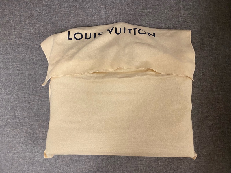 Louis Vuitton LV men’s monogram District Messenger bag 老花斜背包-8