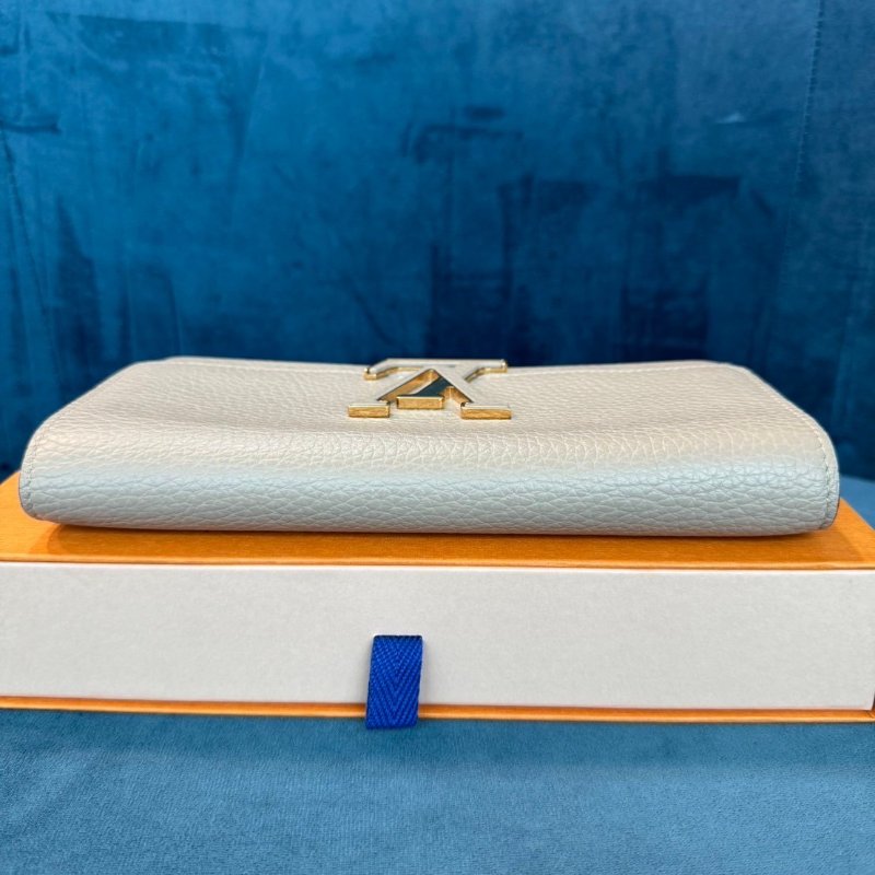 LV capucines 長夾/皮夾-3