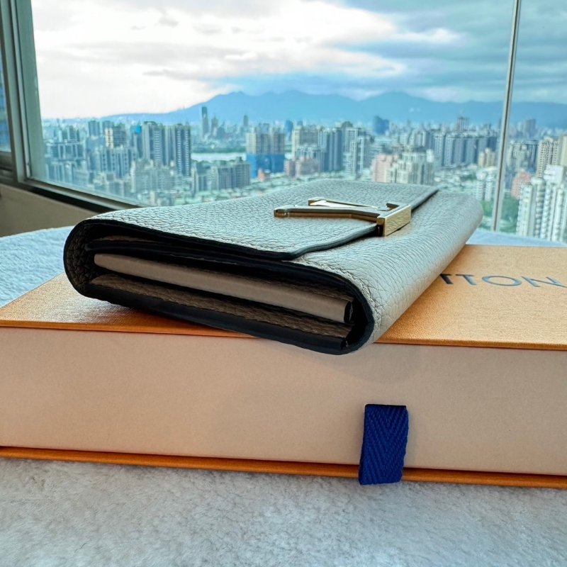 LV capucines 長夾/皮夾-6