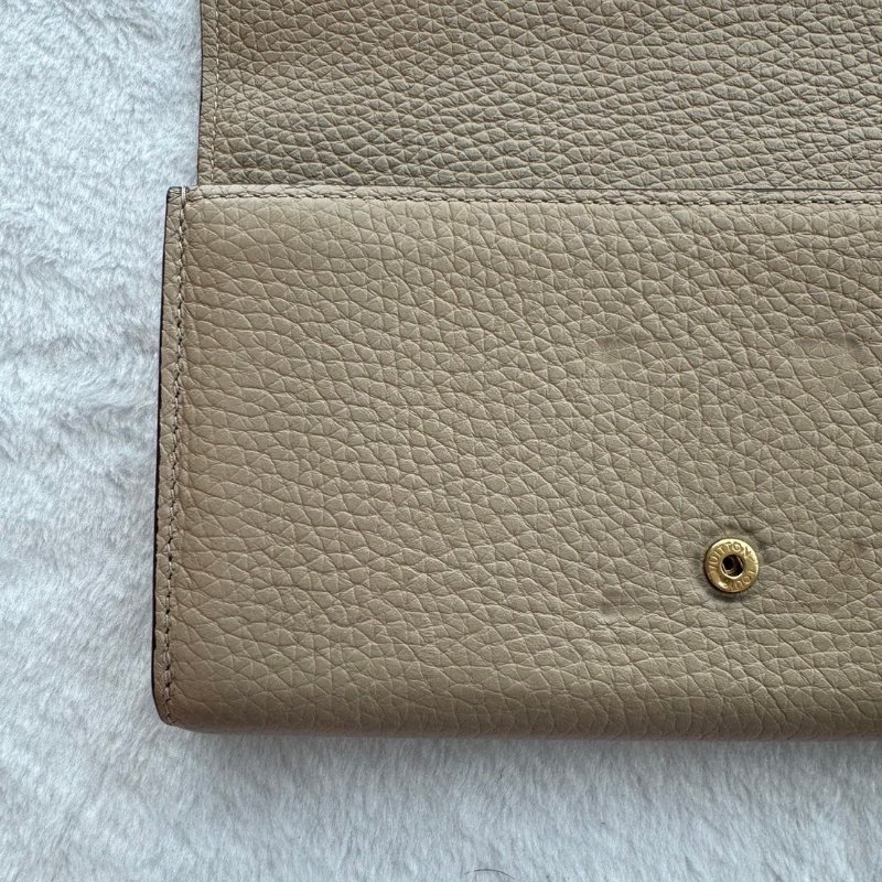 LV capucines 長夾/皮夾-13