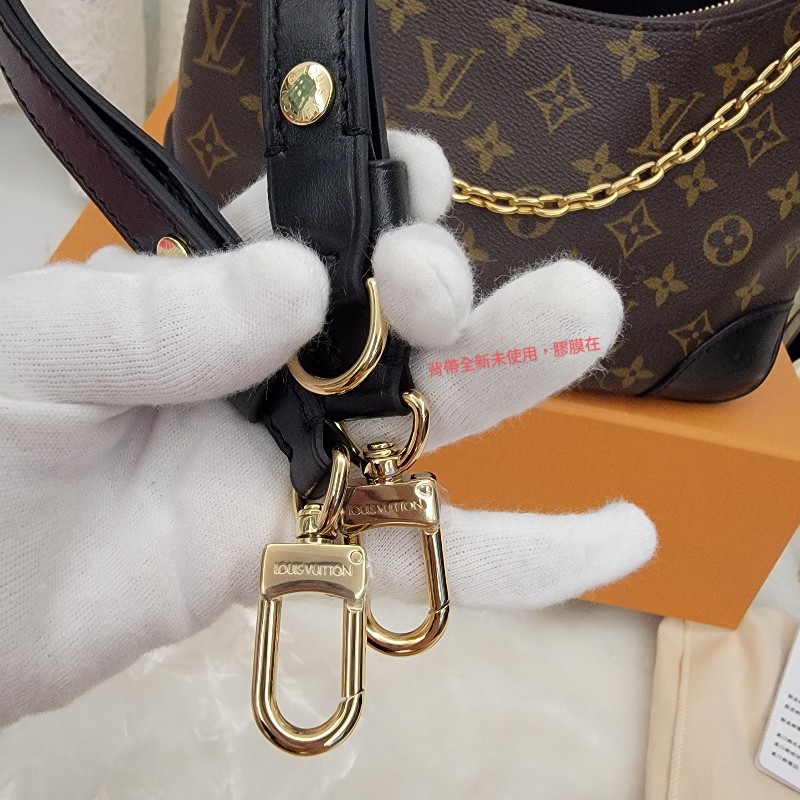 ❤️LV 黑色牛角包-近新閒置品-19