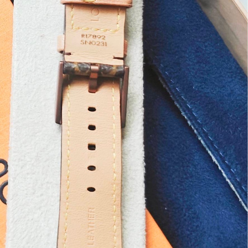 入手困難LV Tambour Monogram 帆布錶帶 稀有棕色扣環-3