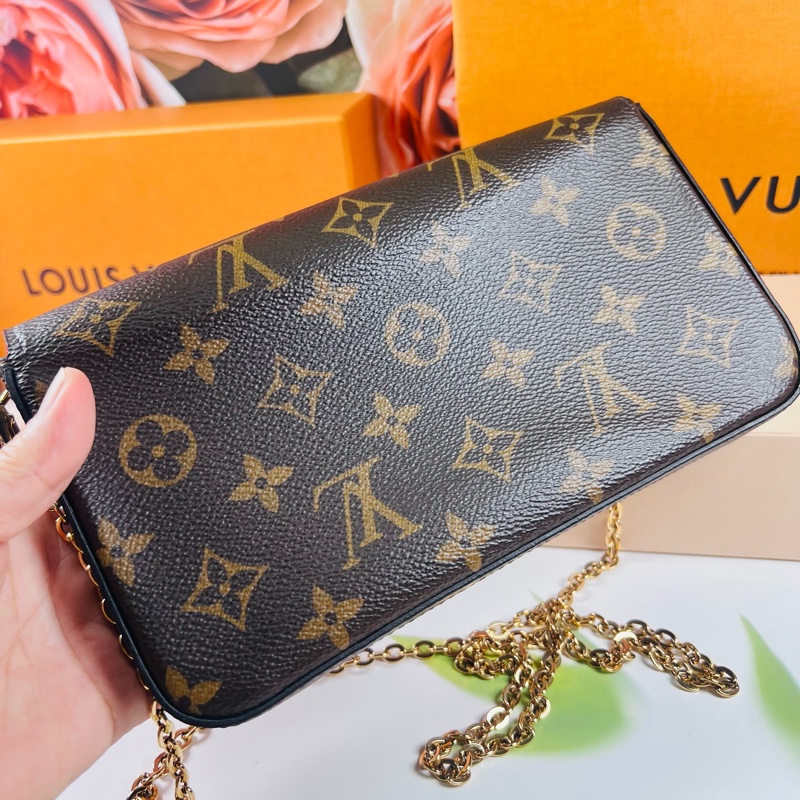 Lv三合一鏈條包-9