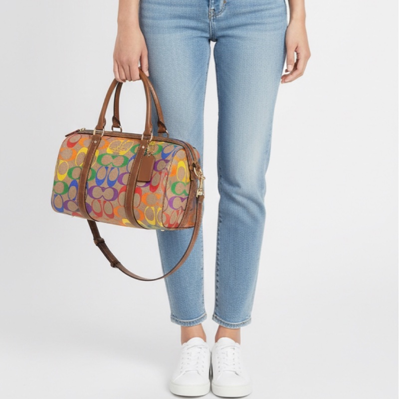 近全新-coach彩虹波士頓包-5