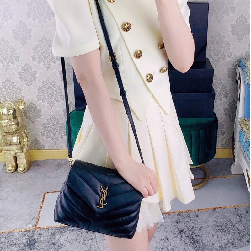 【現貨】✨YSL loulou Toy✨方胖子-5