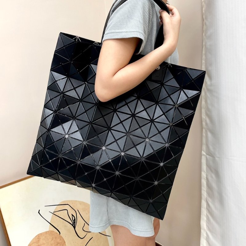 【售出】三宅一生 baobao 8x8 霧黑-5