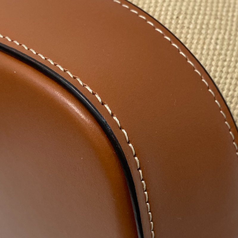 △ Celine 思琳 Light Brown Canvas Brown Calfskin Small Bucket Bag 淺啡色帆布啡色牛皮小型水桶袋 198242 - 247012762-10