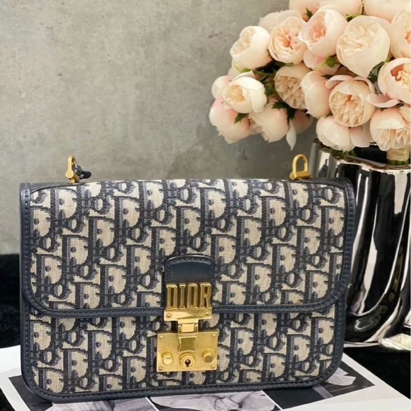 【哥吉拉精品時尚】Dior 老花郵差包 （誠可議🔪勿擾）-1