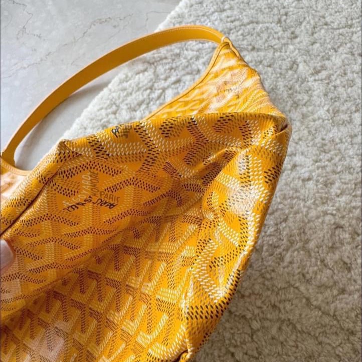 ☀️我愛夏天92800☀️  Goyard Hobo bag 黃色-12