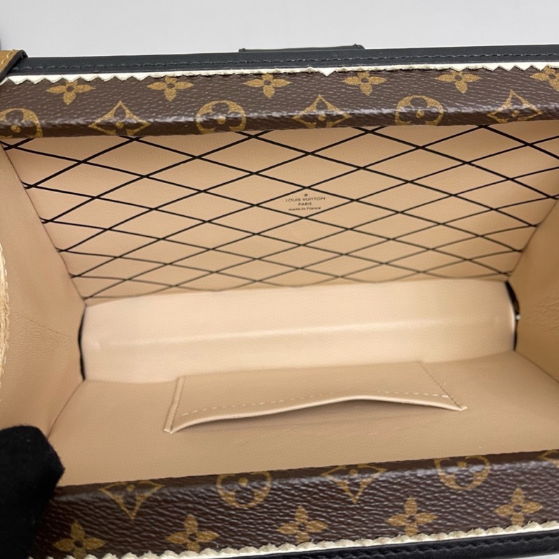 LV Petite Malle老花限量款硬盒子-8
