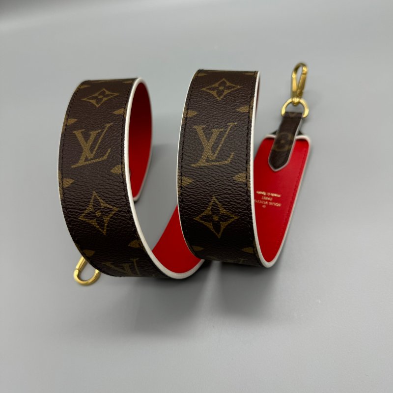 LV 老花寬肩帶-2