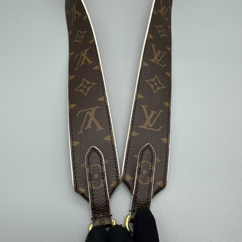 LV 老花寬肩帶-4