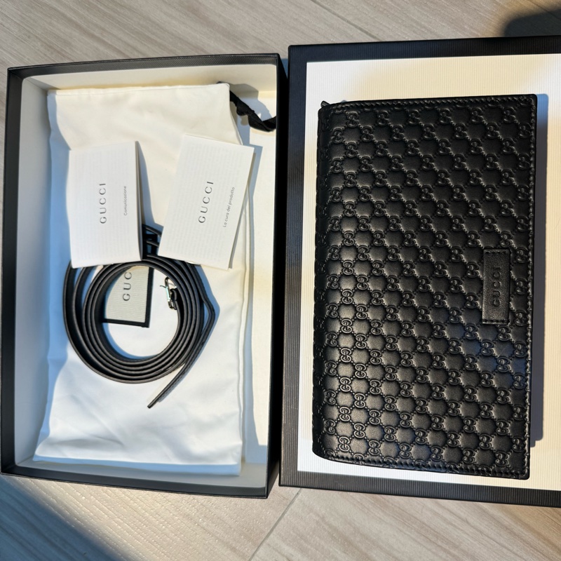 GUCCI經典標誌印花細緻牛皮質感絕佳 可拆斜背式中長夾WOC-3