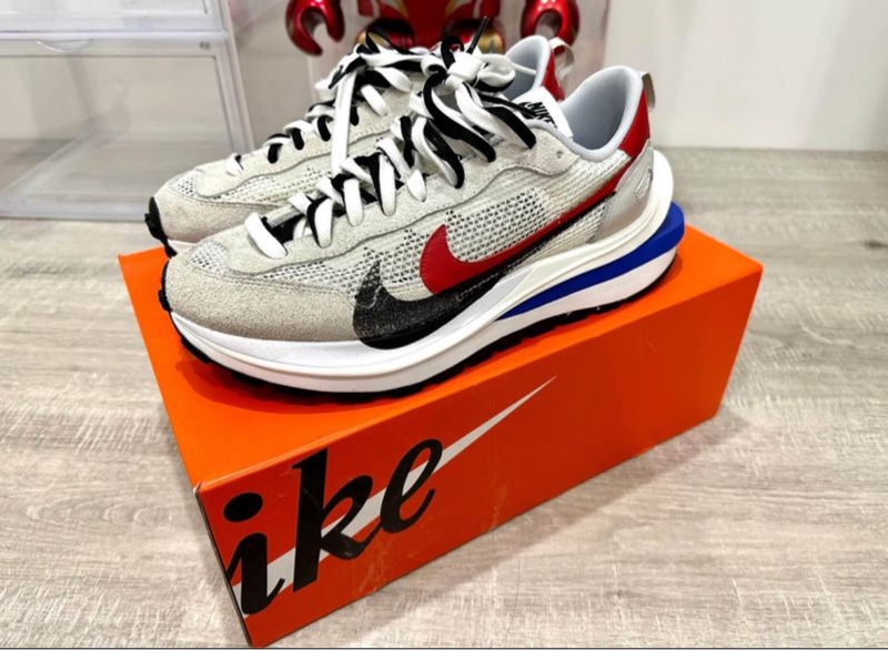 Nike x sacai VP 紅藍白尺寸10.5 28.5cm｜PopChill 拍拍圈 