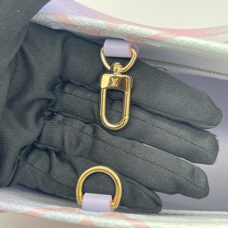 LV大字花日出夢幻色ON THE GO-6