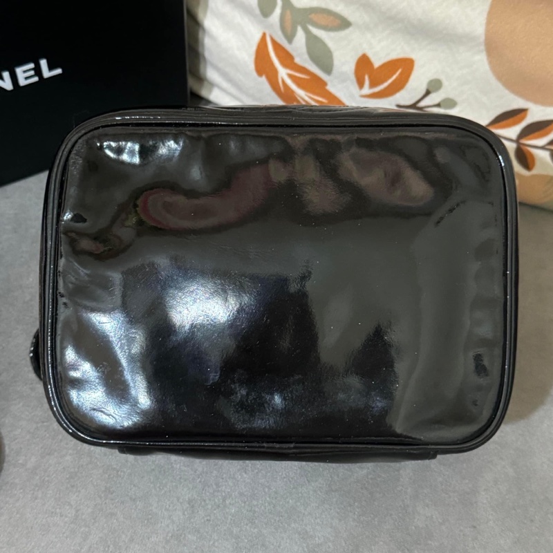 稀有經典香奈兒 Chanel vintage 大logo 黑色 小牛漆皮 金釦 手提化妝箱包 鏈條斜背包-15