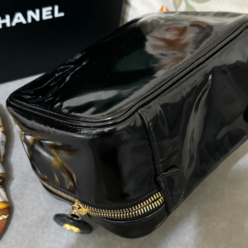 稀有經典香奈兒 Chanel vintage 大logo 黑色 小牛漆皮 金釦 手提化妝箱包 鏈條斜背包-17