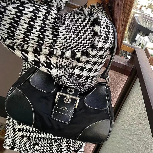 Prada Black Tessuto Moon Shoulder Bag Vintage🖤-4