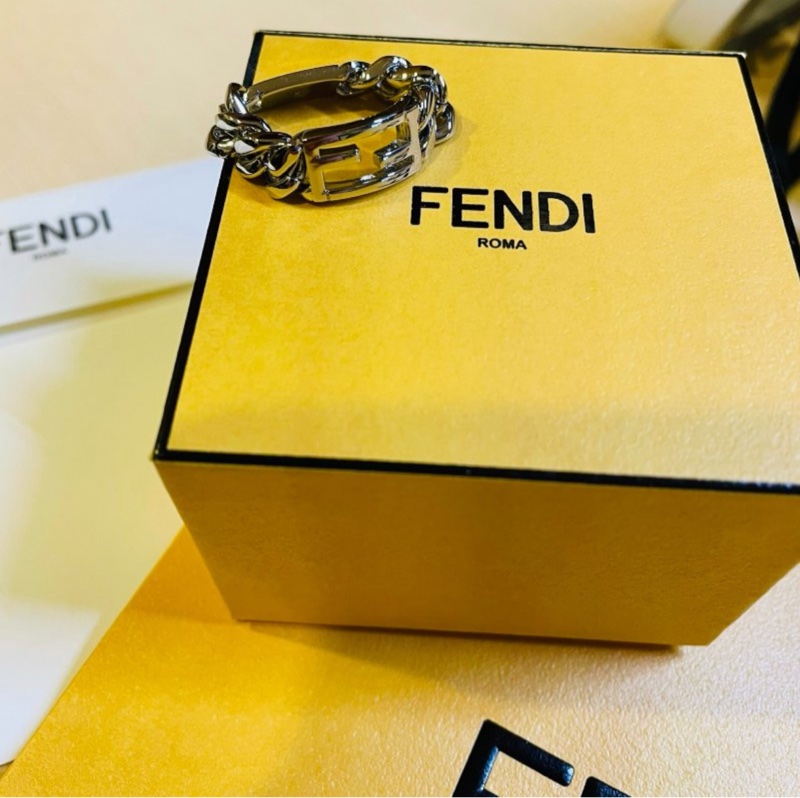 FENDI Baguette LOGO戒指-4
