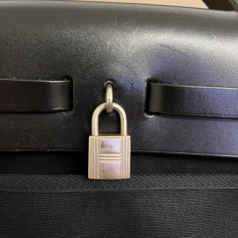 Hermès Herbag31 Vintage E刻 可替換黑米雙色包-4