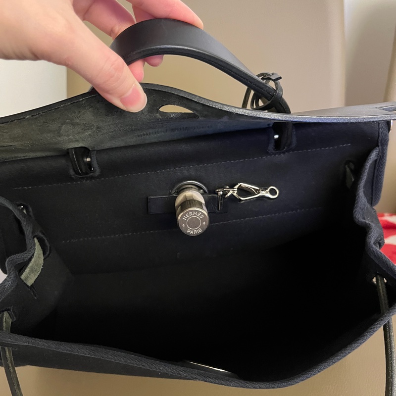 Hermès Herbag31 Vintage E刻 可替換黑米雙色包-6